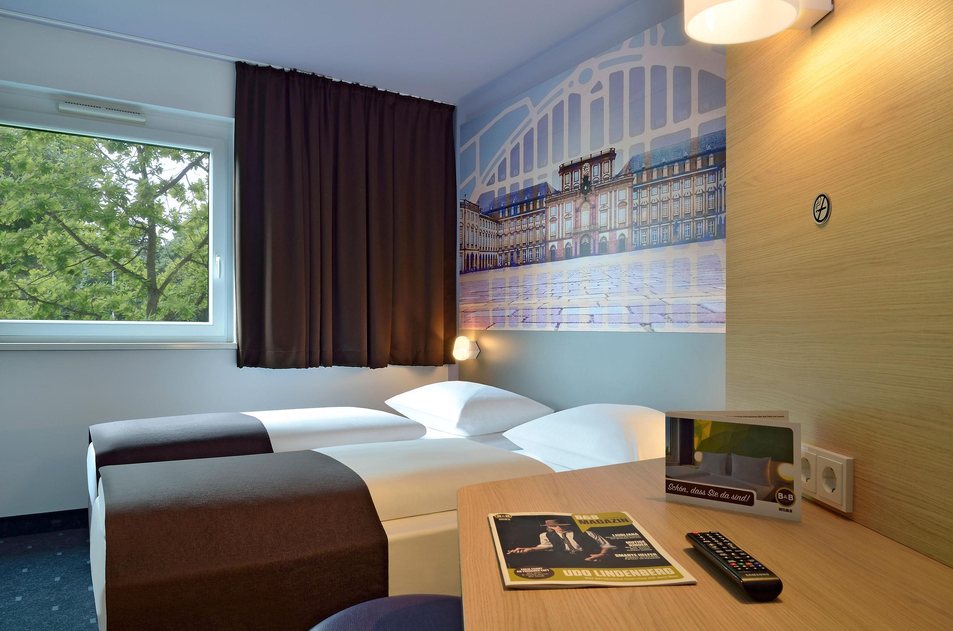 B&B Hotel Mannheim-Neuostheim Eksteriør billede