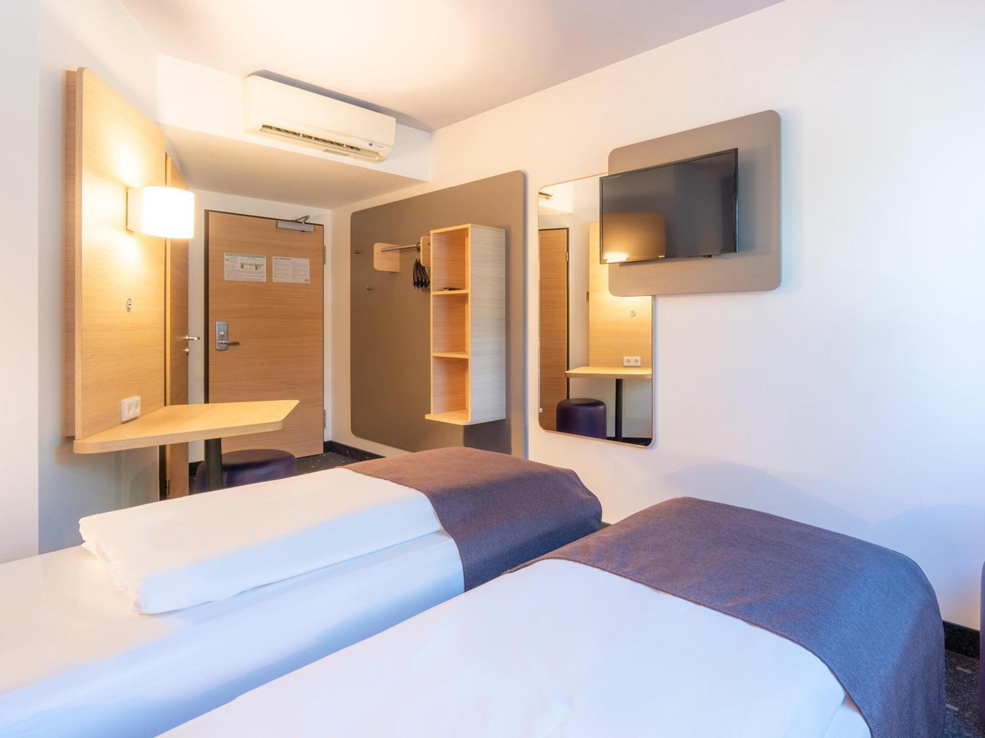 B&B Hotel Mannheim-Neuostheim Eksteriør billede