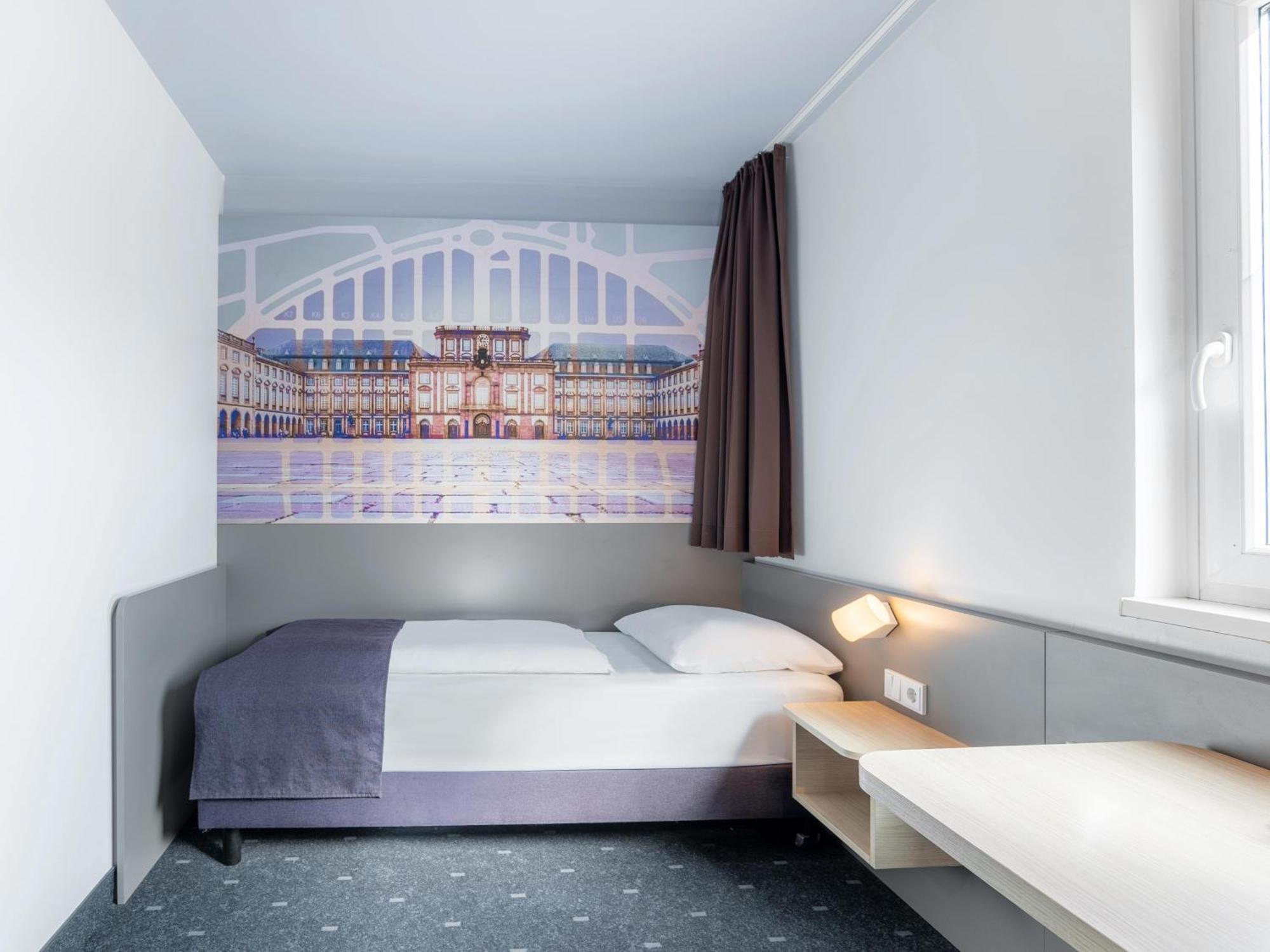 B&B Hotel Mannheim-Neuostheim Eksteriør billede
