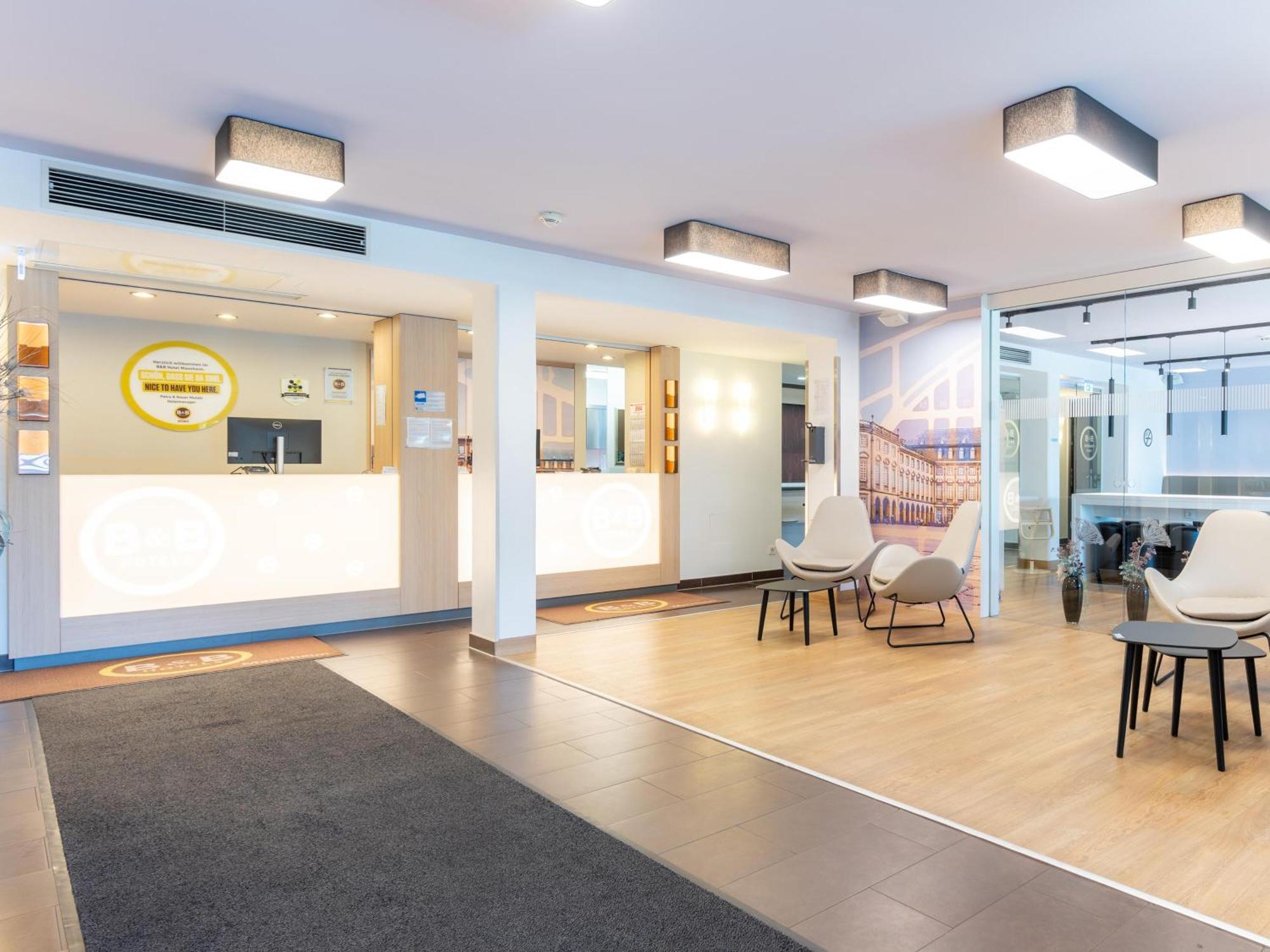 B&B Hotel Mannheim-Neuostheim Eksteriør billede